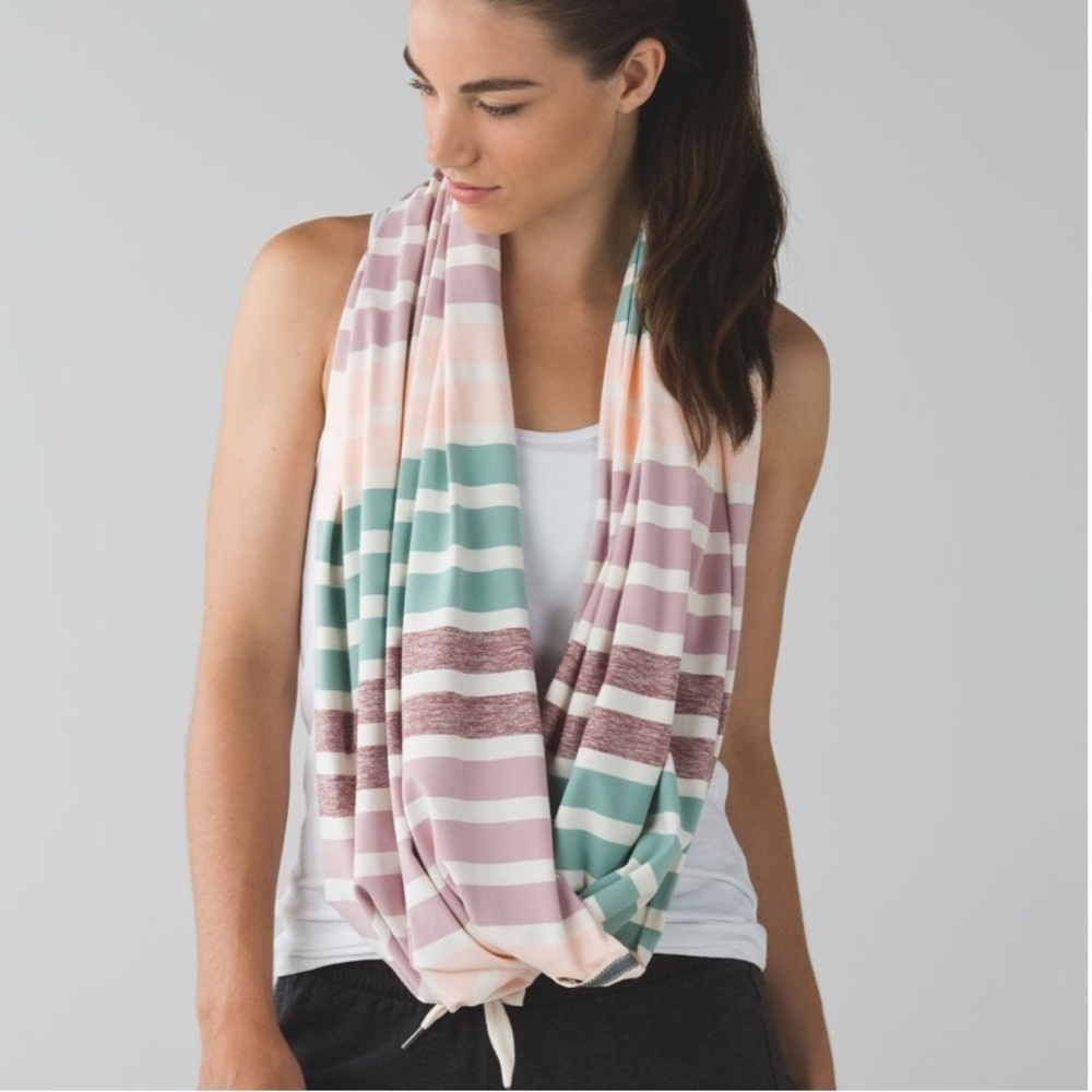 Lululemon Vinyasa Scarf Triplet Twin Stripe Heathered Angel Wing Multi Color